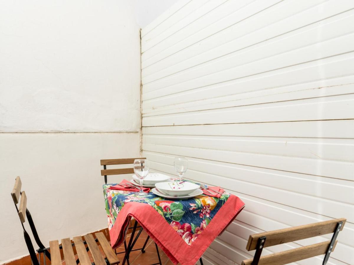 Holi-Rent Goya Apartamento Sevilha Exterior foto